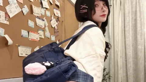 男女变换身体国产电影